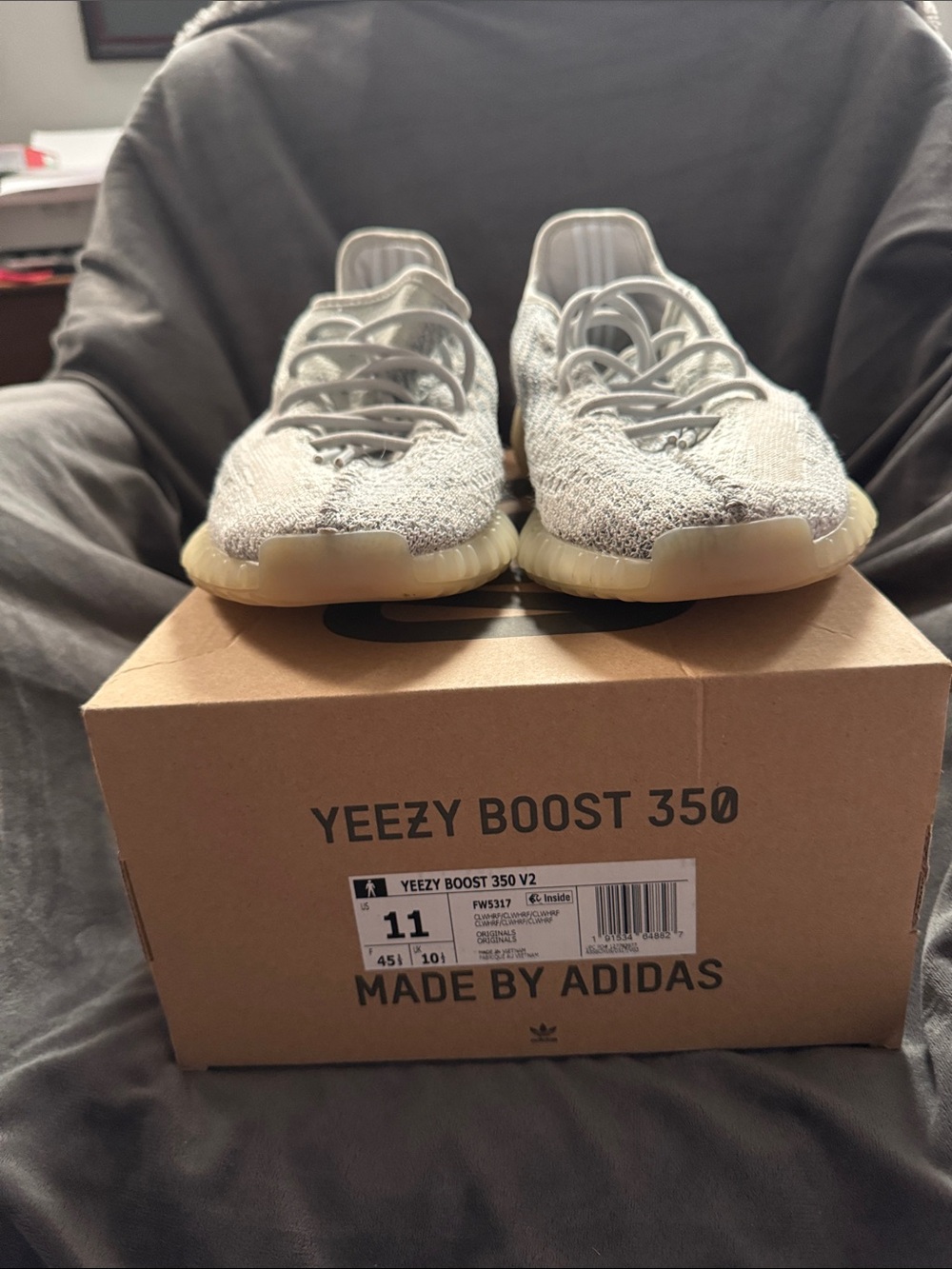 adidas Yeezy 350 — men’s size 11